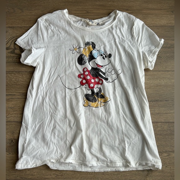 Disney Tops - Disney White and Red Minnie Mouse Tee